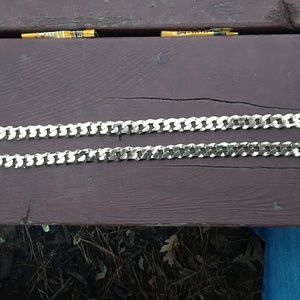 18 inch Gold figuro men's necklace  stamped BNZ.?